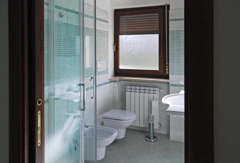 غرفة قياسية, B&b Angela