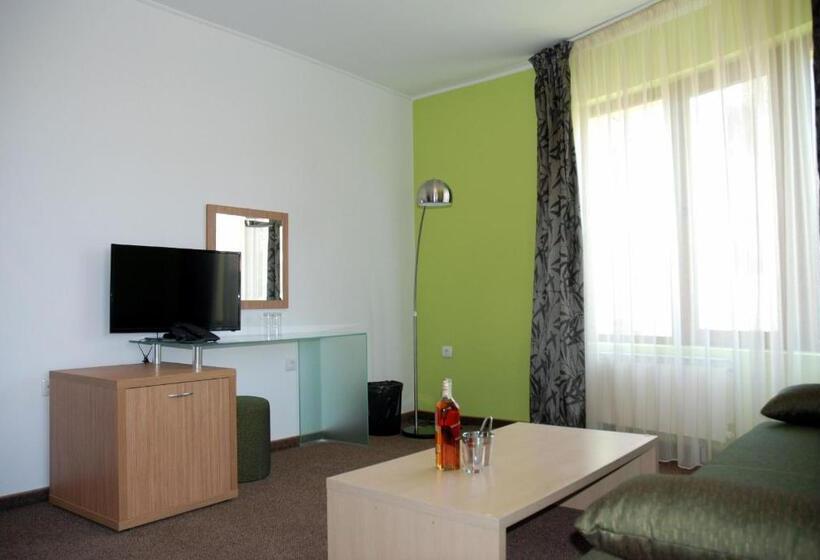 带1个卧室的带阳台的公寓, Green Hisar Hotel Family
