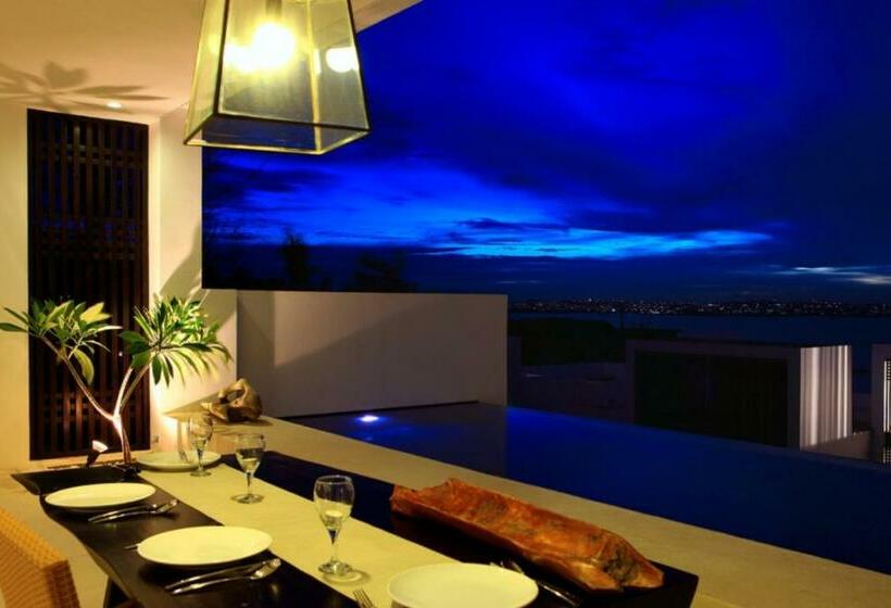 Вилла Deluxe 2 Спальни, Montigo Resort Nongsa