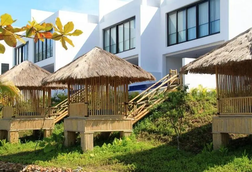 ویلا دلوکس 2 خوابه, Montigo Resort Nongsa
