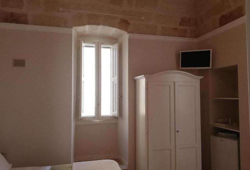 Quarto Estandar, Al Rosa Antico