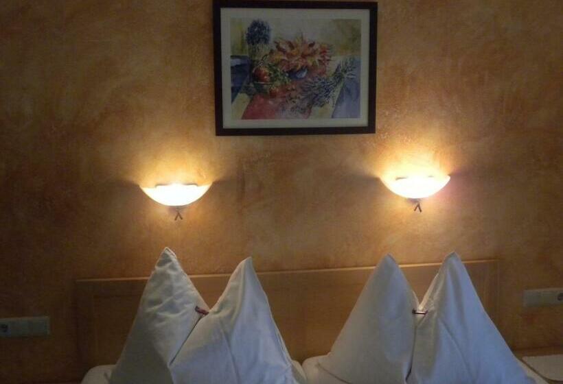 バルコニー付２ベッドルームアパートメント, Gästehaus Hartweger