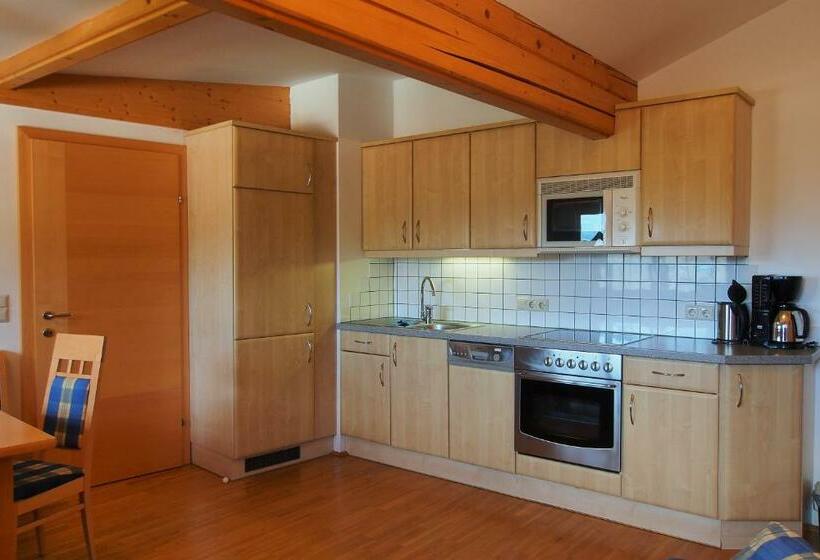 バルコニー付２ベッドルームアパートメント, Gästehaus Hartweger