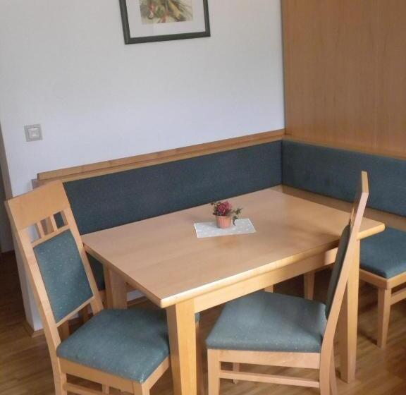 バルコニー付２ベッドルームアパートメント, Gästehaus Hartweger