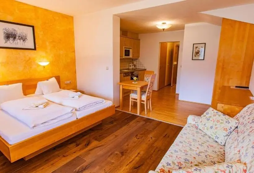 Estudio Standart com Balcão, Gästehaus Hartweger