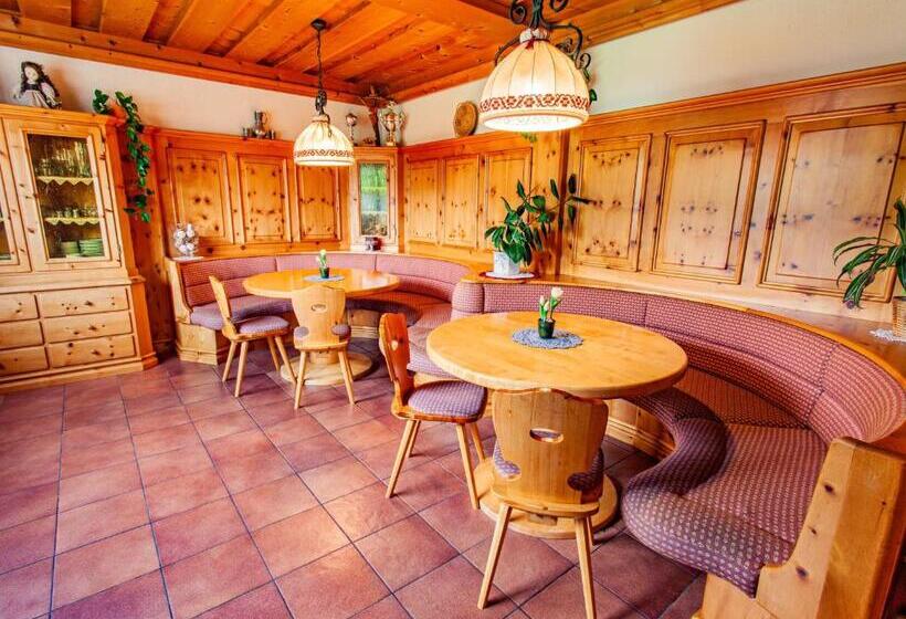 バルコニー付き１ベッドルームアパートメント, Gästehaus Hartweger