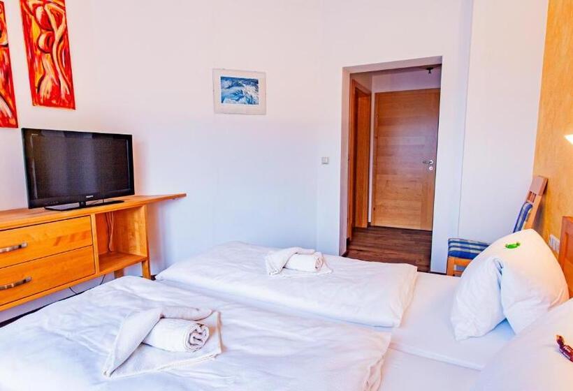 バルコニー付２ベッドルームアパートメント, Gästehaus Hartweger