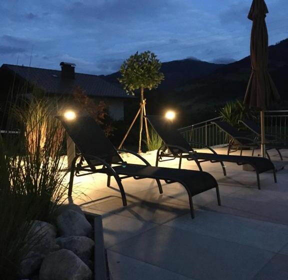 バルコニー付き１ベッドルームアパートメント, Gästehaus Hartweger