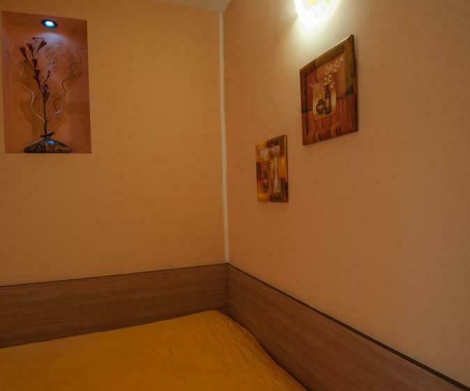 Номер Стандарт Вид на Озеро, Guest House Lidia