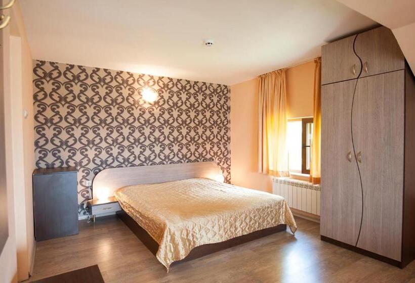 Полулюкс с Видом, Guest House Lidia