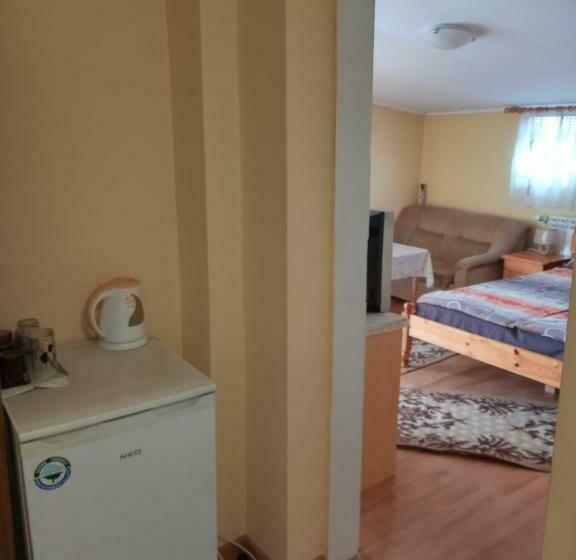 1ベッドルームペントハウスアパート, Guest House Radoychevi