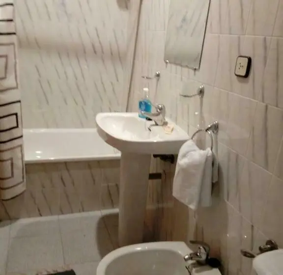 スタンダード４人部屋, El Refugio Valdelinares Gastro Hostal