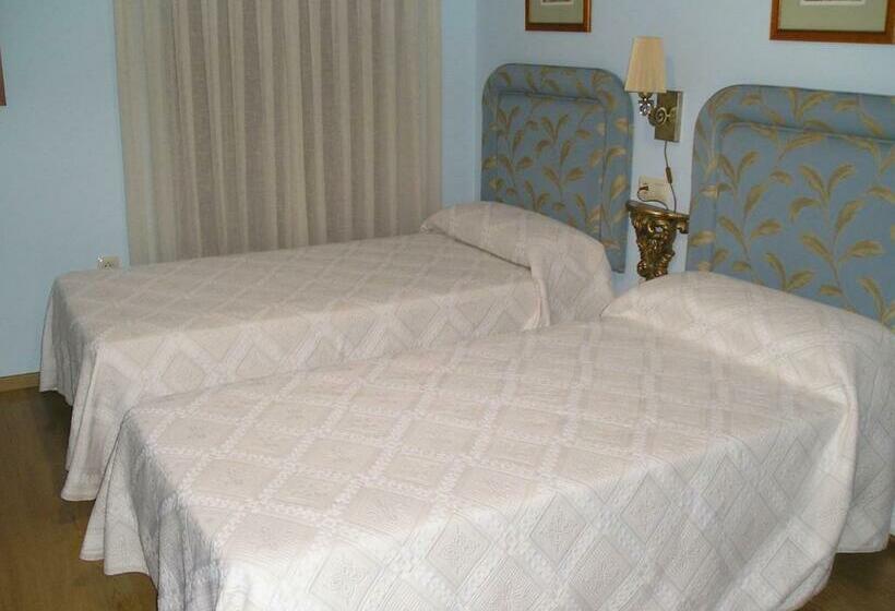 اتاق استاندارد, Hostal Casa Museo La Pájara