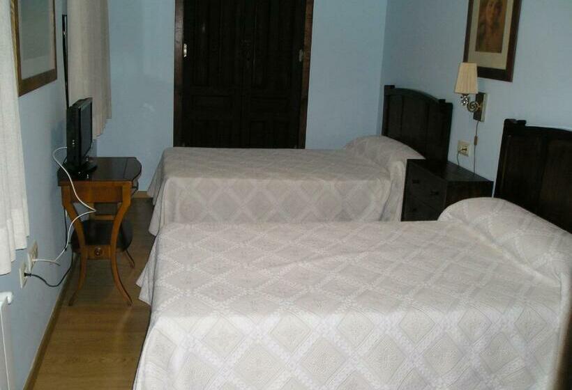 اتاق استاندارد, Hostal Casa Museo La Pájara