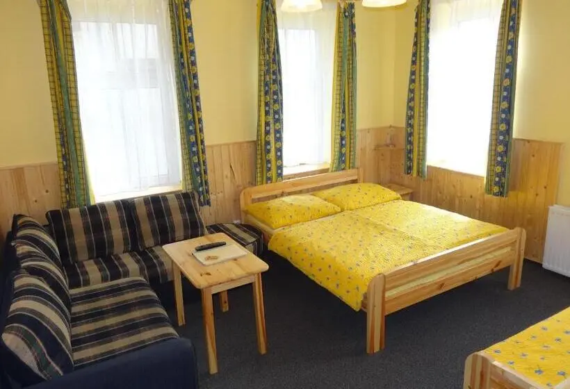 ファミリールーム, Penzion Na Rozcestí