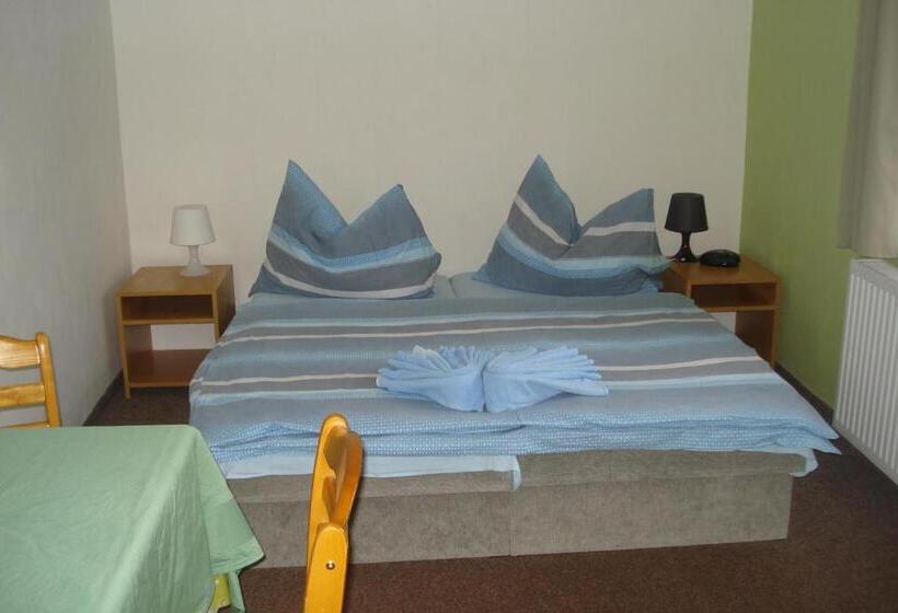 스탠다드 트리플 룸, Penzion Seidl