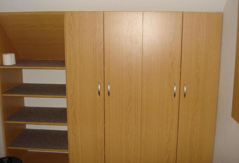 4인용 스탠다드 룸, Penzion Seidl