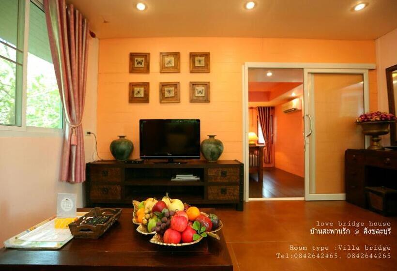 וילה בת 3 חדרי שינה, Love Bridge House บ้านสะพานรัก