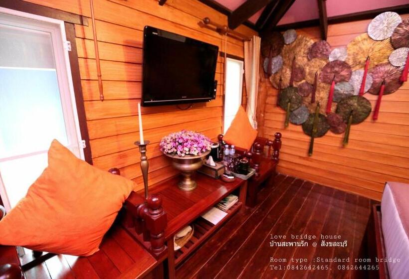 חדר סטנדרט, Love Bridge House บ้านสะพานรัก