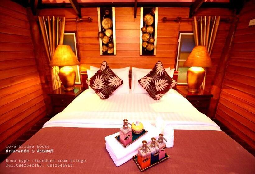 חדר סטנדרט, Love Bridge House บ้านสะพานรัก