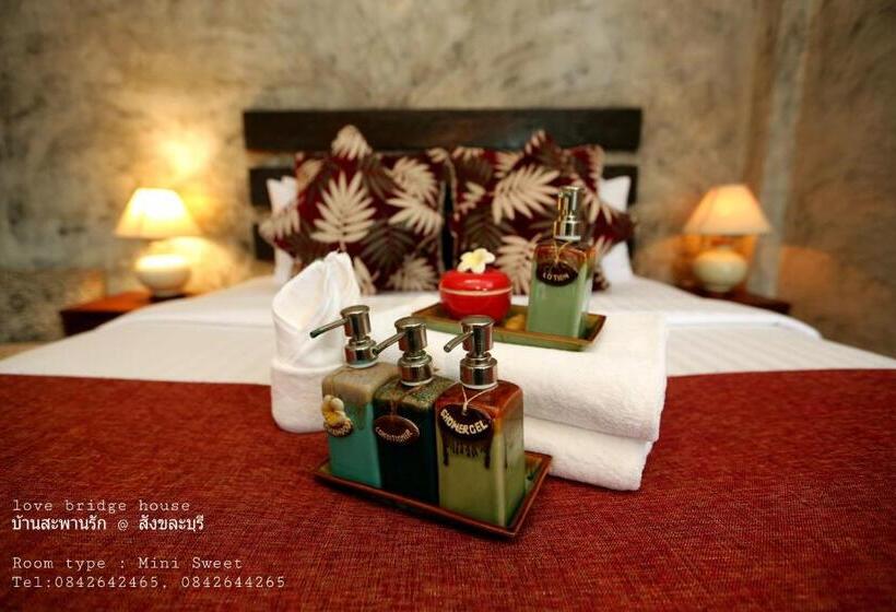 סוויטת ג'וניור םע נוף, Love Bridge House บ้านสะพานรัก