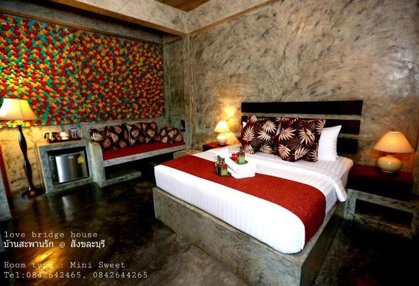 סוויטת ג'וניור םע נוף, Love Bridge House บ้านสะพานรัก