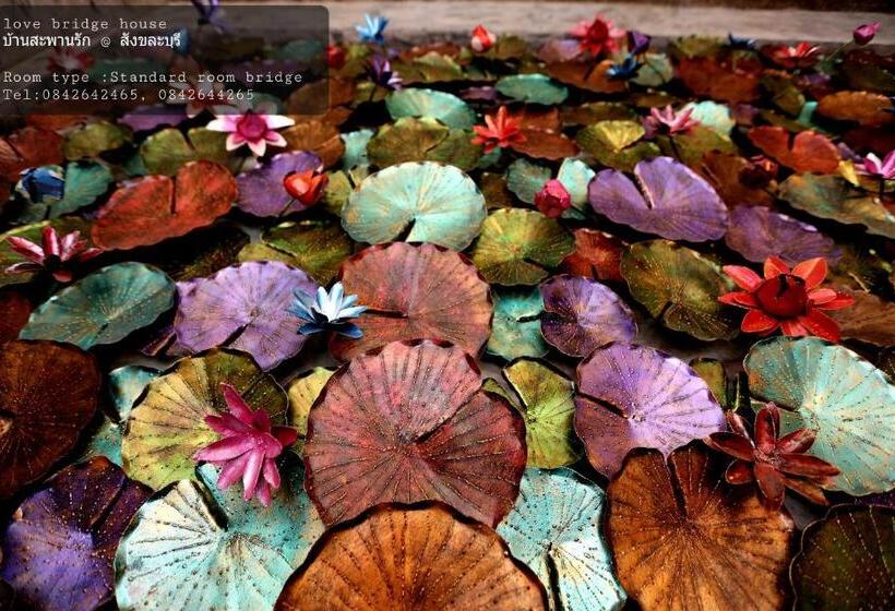 חדר סטנדרט נוף לנהר, Love Bridge House บ้านสะพานรัก