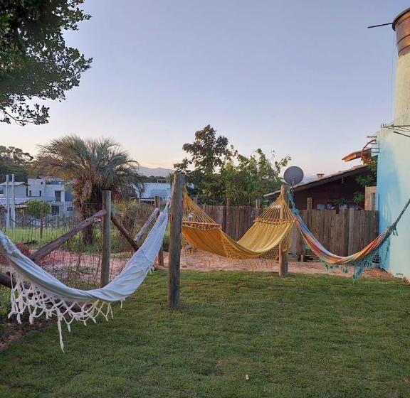 Apartamento 1 Quarto Rés-do-chão, Pousada Astral