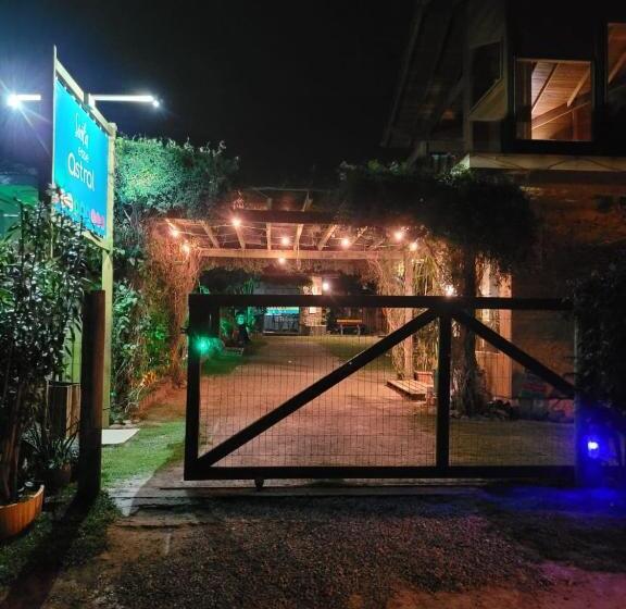 Apartamento 1 Quarto Rés-do-chão, Pousada Astral