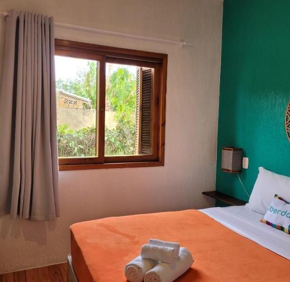 Apartamento 1 Quarto Rés-do-chão, Pousada Astral