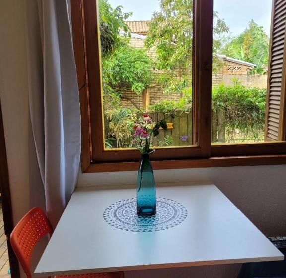 Apartamento 1 Quarto Rés-do-chão, Pousada Astral