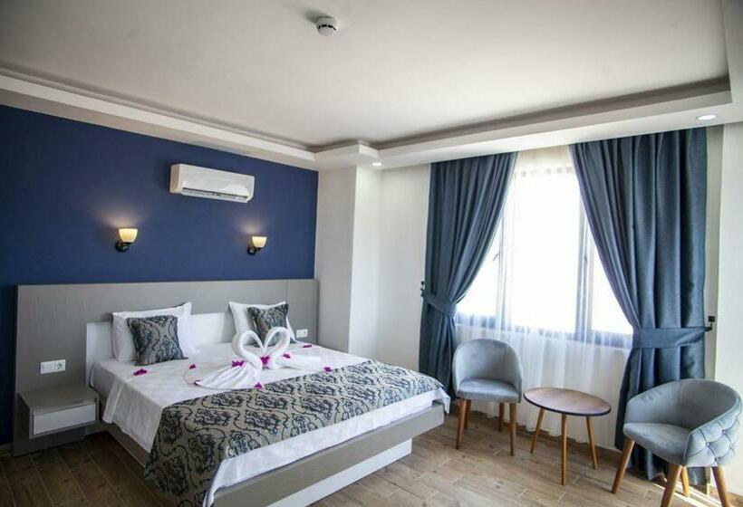 اتاق استاندارد با بالکن و چشم‌انداز دریا, Demyra Boutique