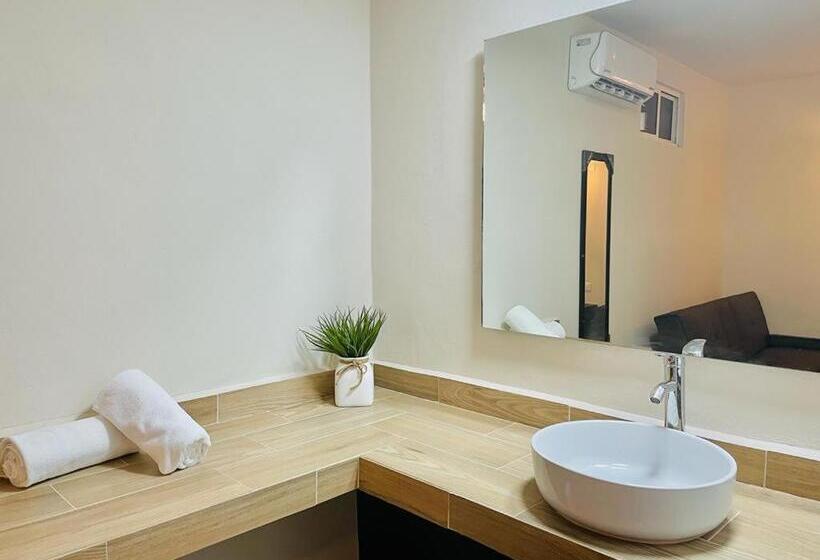 اتاق استاندارد سه نفره, Corazon De Tulum