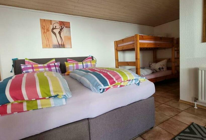 ファミリールーム, Gaestehaus Gravell