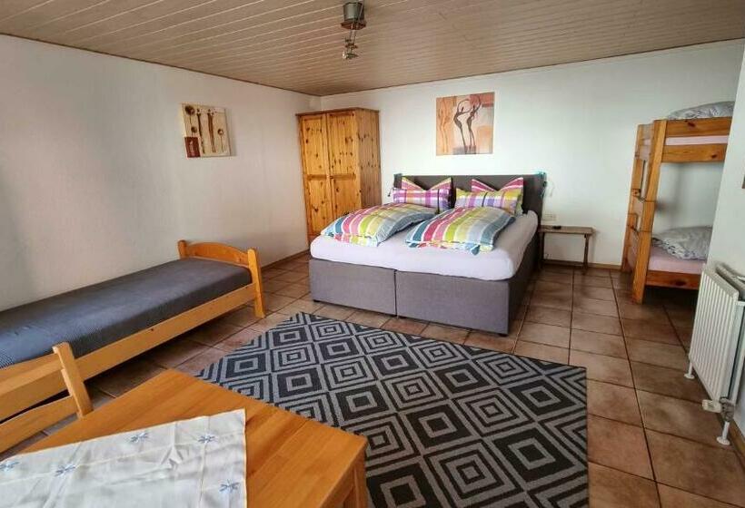 ファミリールーム, Gaestehaus Gravell