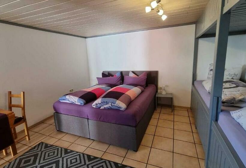 4인용 스탠다드 룸, Gaestehaus Gravell