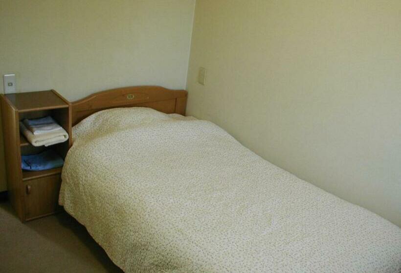 Cameră Standard Individuală, ビジネスホテル六号