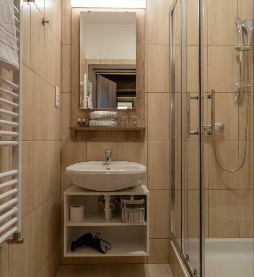 ガーデンビューデラックスルーム, Eprespark Panzió