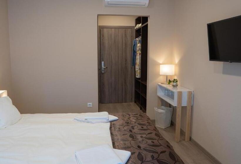 ガーデンビューデラックスルーム, Eprespark Panzió