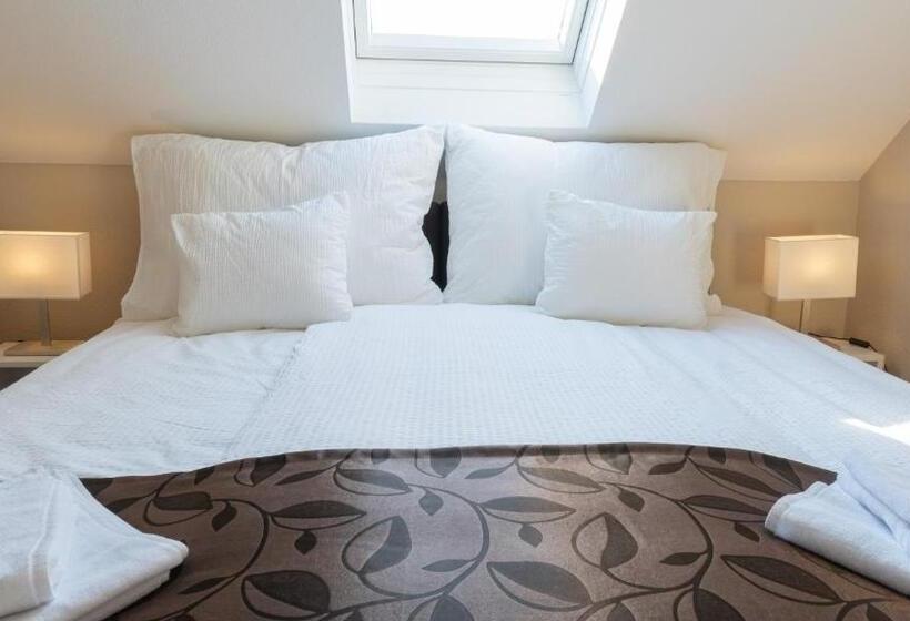 ベーシックルーム, Eprespark Panzió