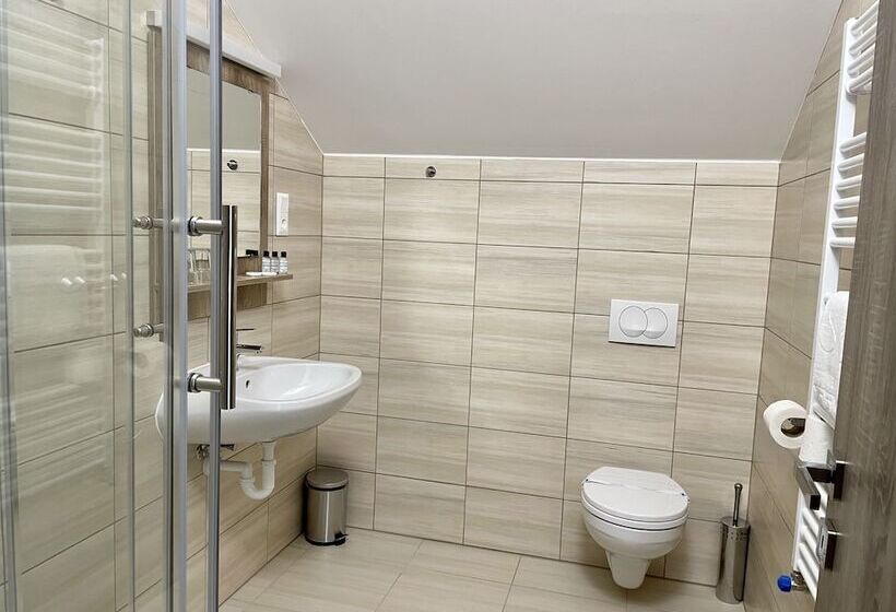 スタンダードルーム, Eprespark Panzió