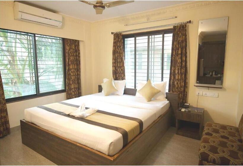 Номер Deluxe, Apples Balaji Inn