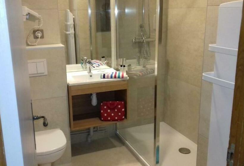 标准间, Auberge Du Moulin