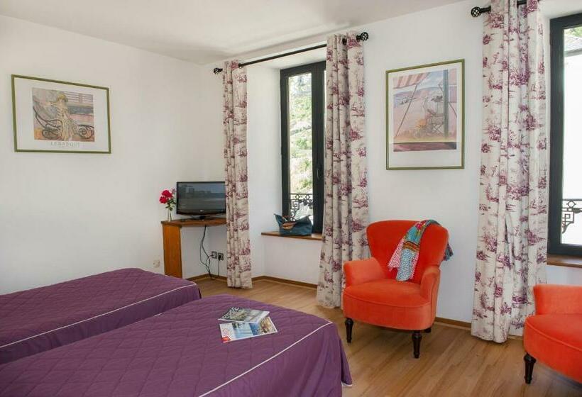 Номер Стандарт, Auberge Du Moulin