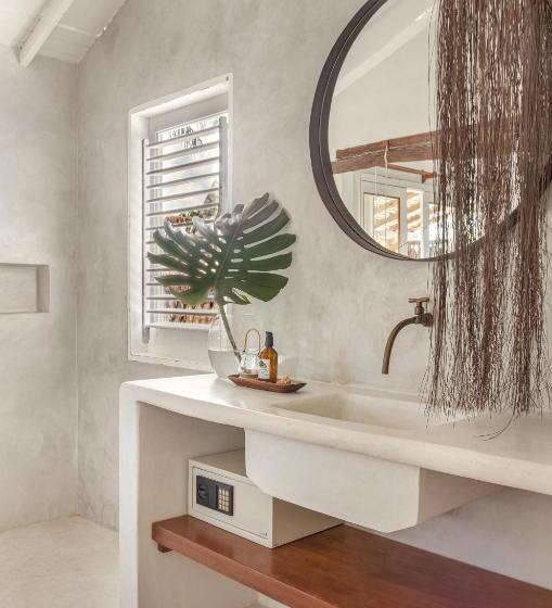 جناح مزوَّد بشرفة, Casa Das Conchas Caraiva