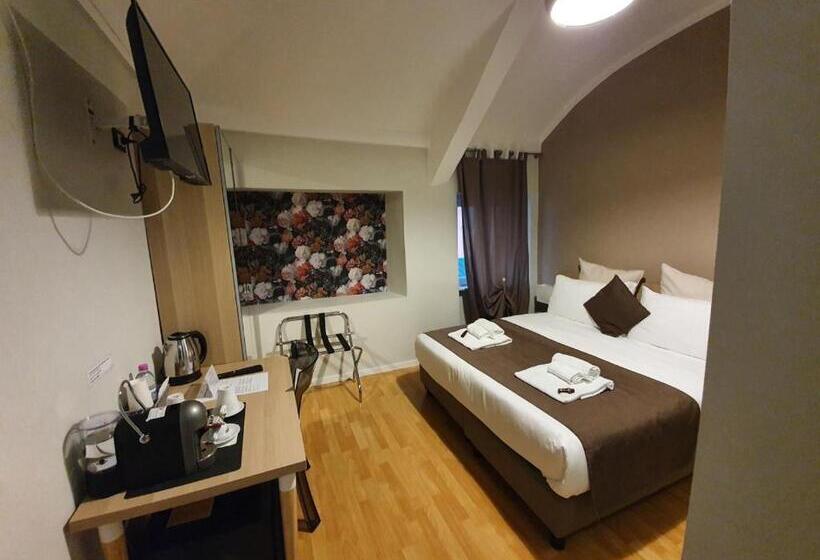 Basic-huone, Domus Fieschi Rooms