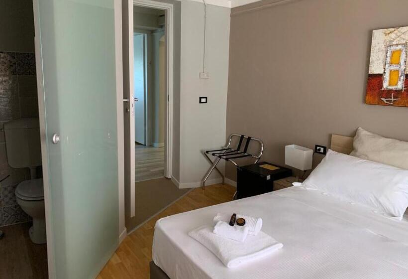 Basic-huone, Domus Fieschi Rooms