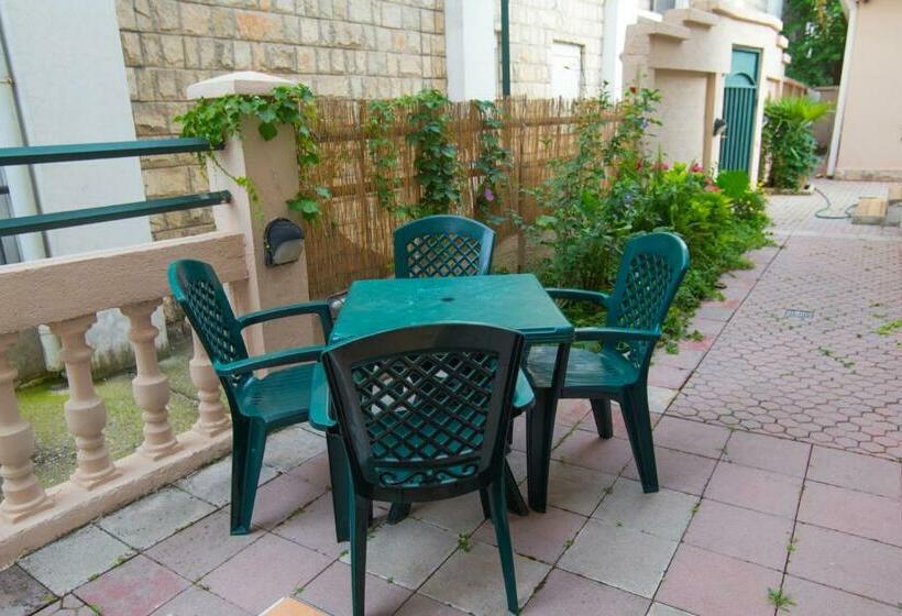 آپارتمان 1 خوابه, Rooms & Apartments Boskovic