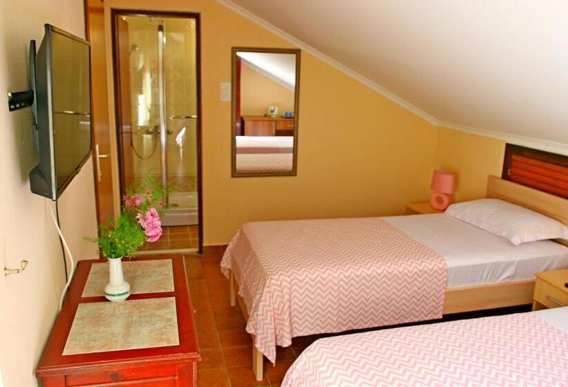 اتاق عادی, Rooms & Apartments Boskovic