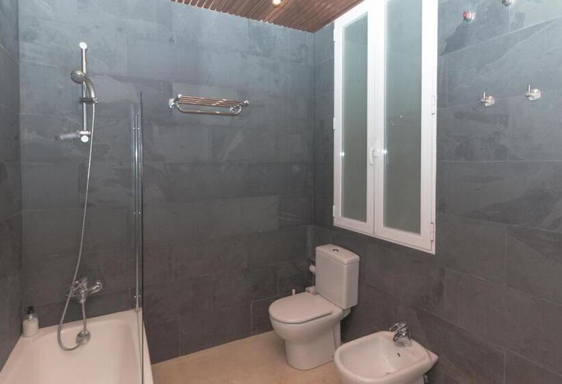 غرفة قياسية مزوَّدة بشُرفة, Bet Apartments Canovas Rooms